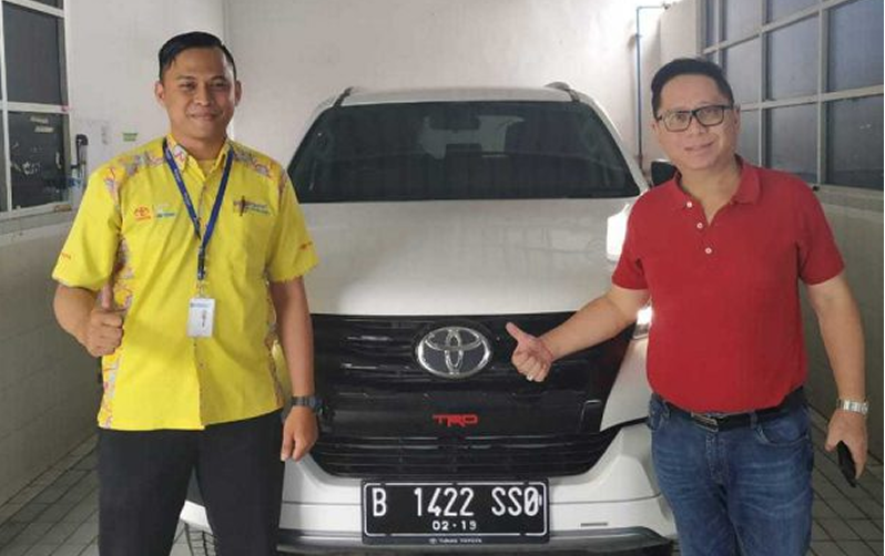 Serah Terima Toyota Bersama Riki 1